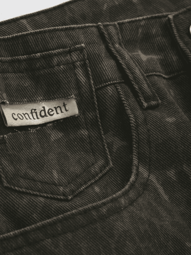Calça Jeans Feminina Estampa de Leopardo - Estilo e Conforto em Uma Só Peça