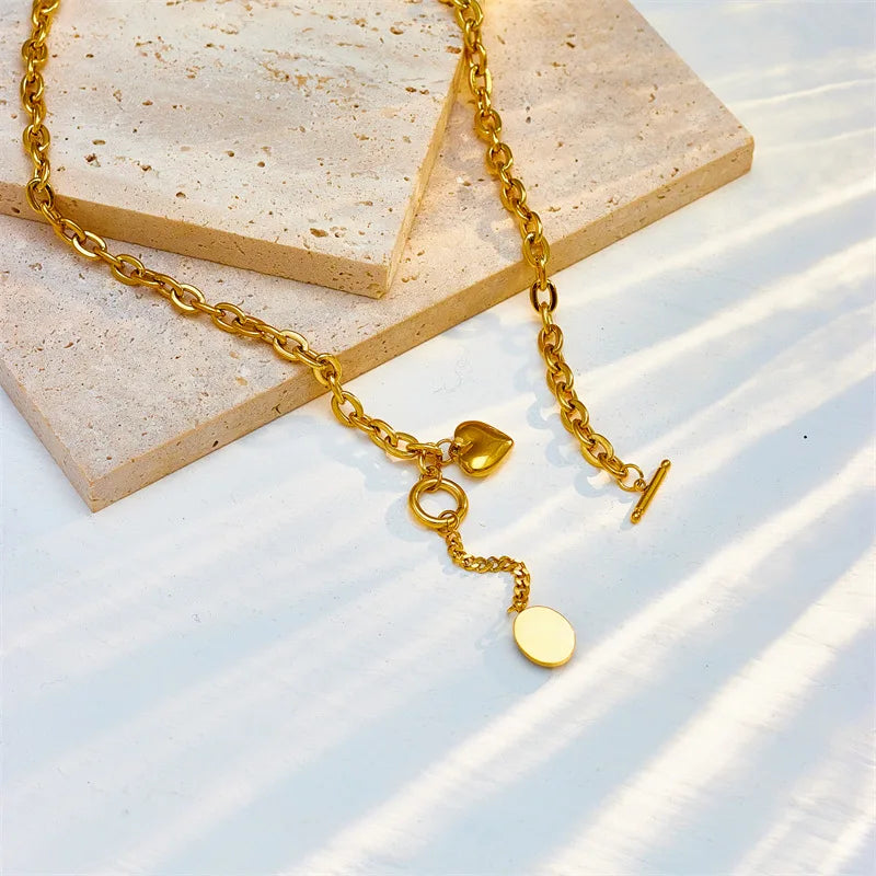 Colar Charme de Coração Banhado a Ouro 18K