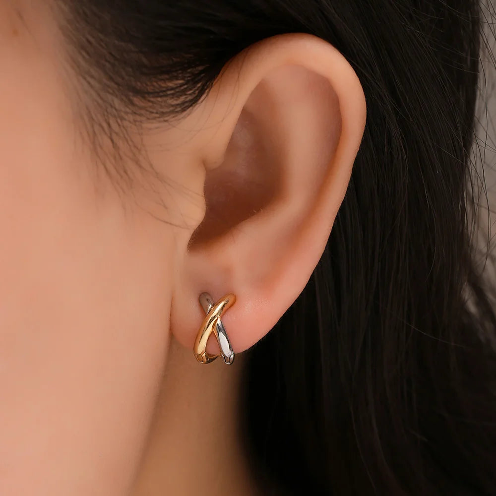 Brinco Cruzado Vanilla Banhado a Ouro 18K