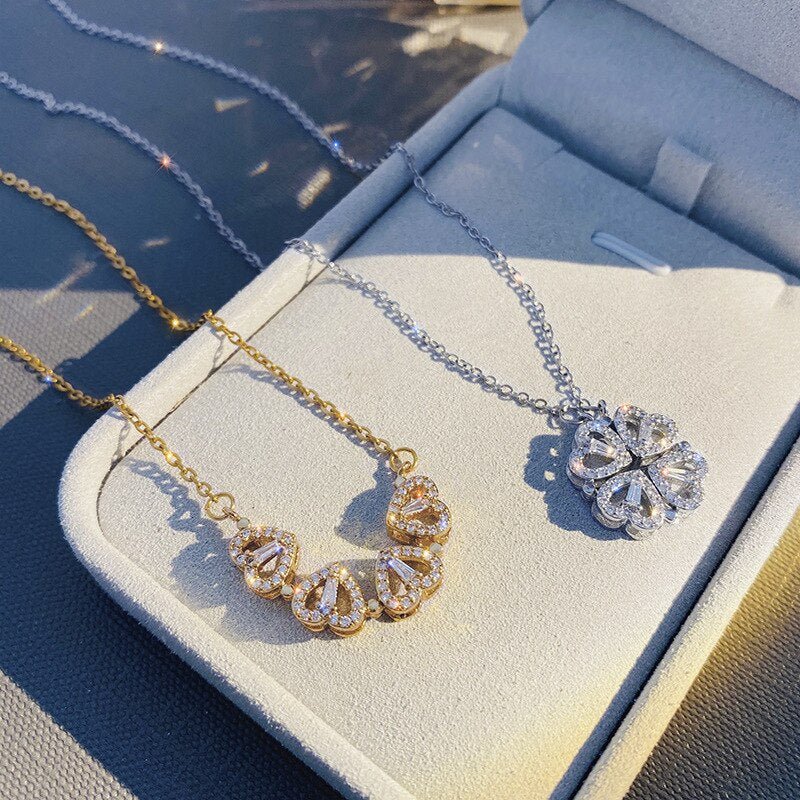 Colar Trevo de Quatro Corações Magnetico com Zircônias Banhado a Ouro 18K