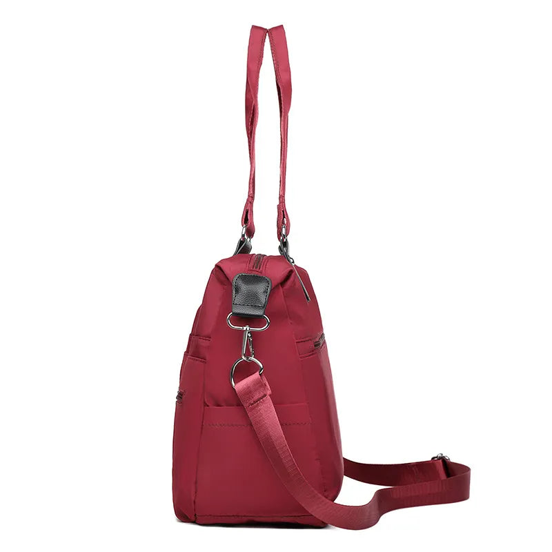 Bolsa Feminina Impermeável Myla - Vana + Brinde Exclusivo!