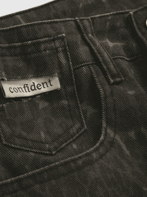 Calça Jeans Feminina Estampa de Leopardo - Estilo e Conforto em Uma Só Peça