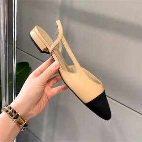 Scarpin Lisa Cap Toe Bege Salto Baixo
